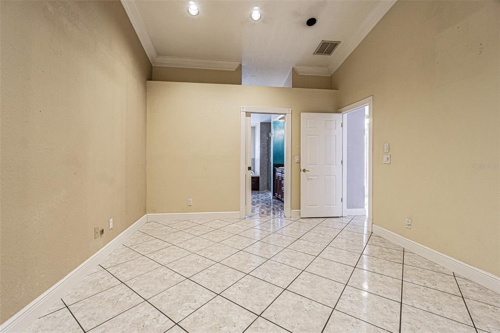 For Sale: $415,000 (3 beds, 2 baths, 2174 Square Feet)