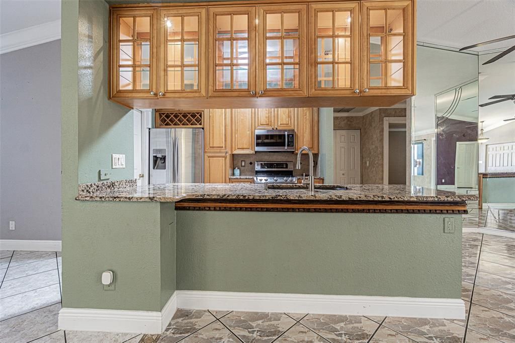 For Sale: $415,000 (3 beds, 2 baths, 2174 Square Feet)