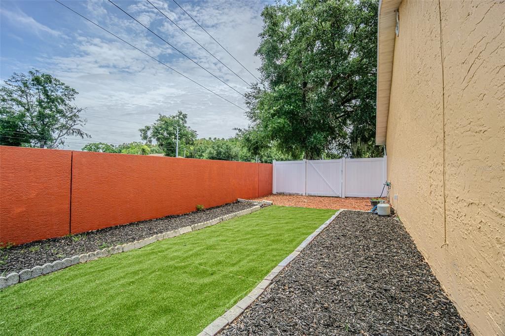 For Sale: $415,000 (3 beds, 2 baths, 2174 Square Feet)