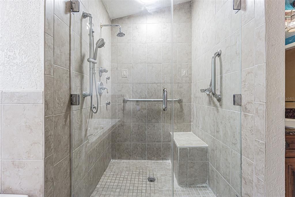 For Sale: $415,000 (3 beds, 2 baths, 2174 Square Feet)