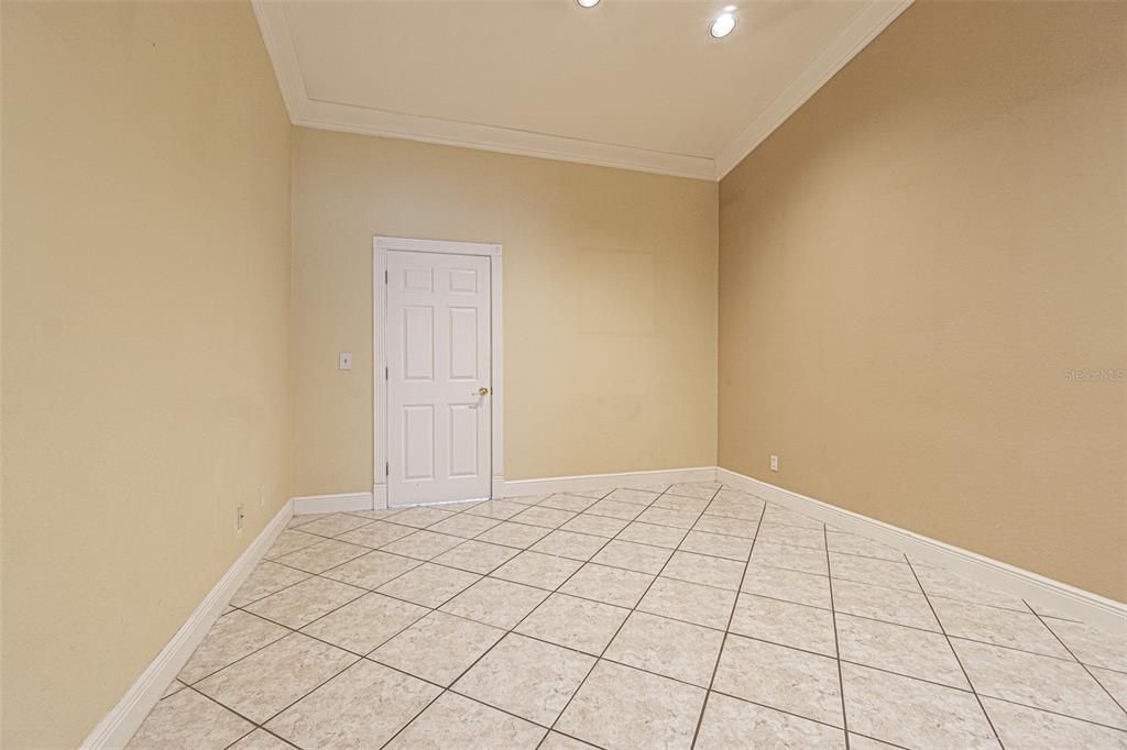For Sale: $415,000 (3 beds, 2 baths, 2174 Square Feet)
