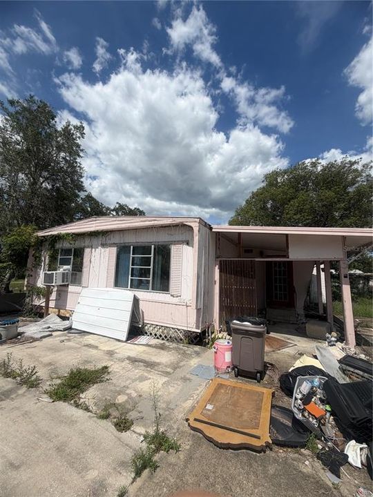 For Sale: $85,000 (3 beds, 2 baths, 1152 Square Feet)