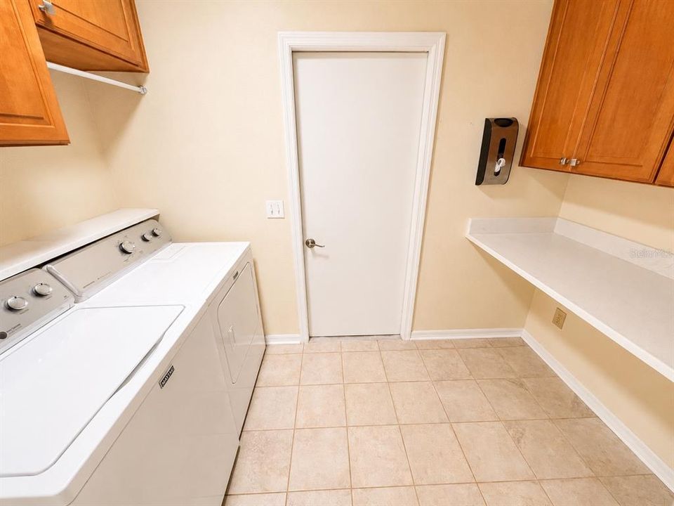На продажу: $288,000 (2 спален, 2 ванн, 1530 Квадратных фут)