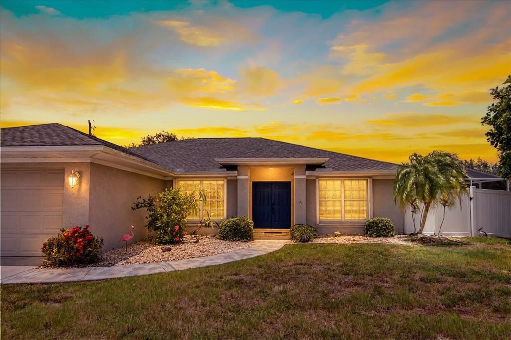 For Sale: $450,000 (3 beds, 2 baths, 1640 Square Feet)