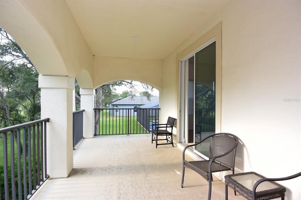 En Venta: $769,000 (5 camas, 5 baños, 4854 Pies cuadrados)