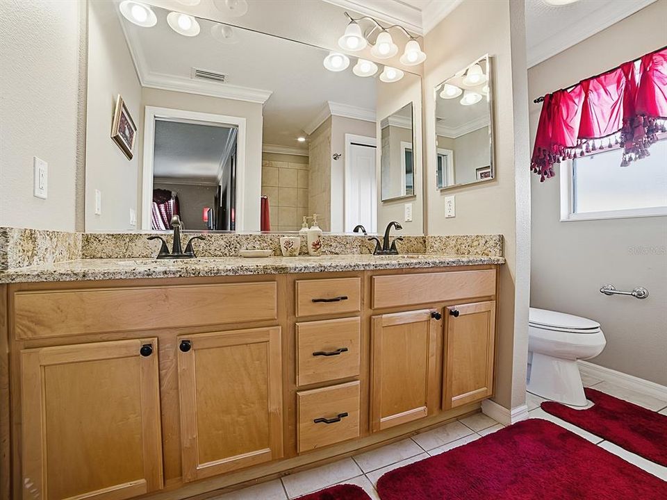For Sale: $429,900 (3 beds, 2 baths, 1517 Square Feet)