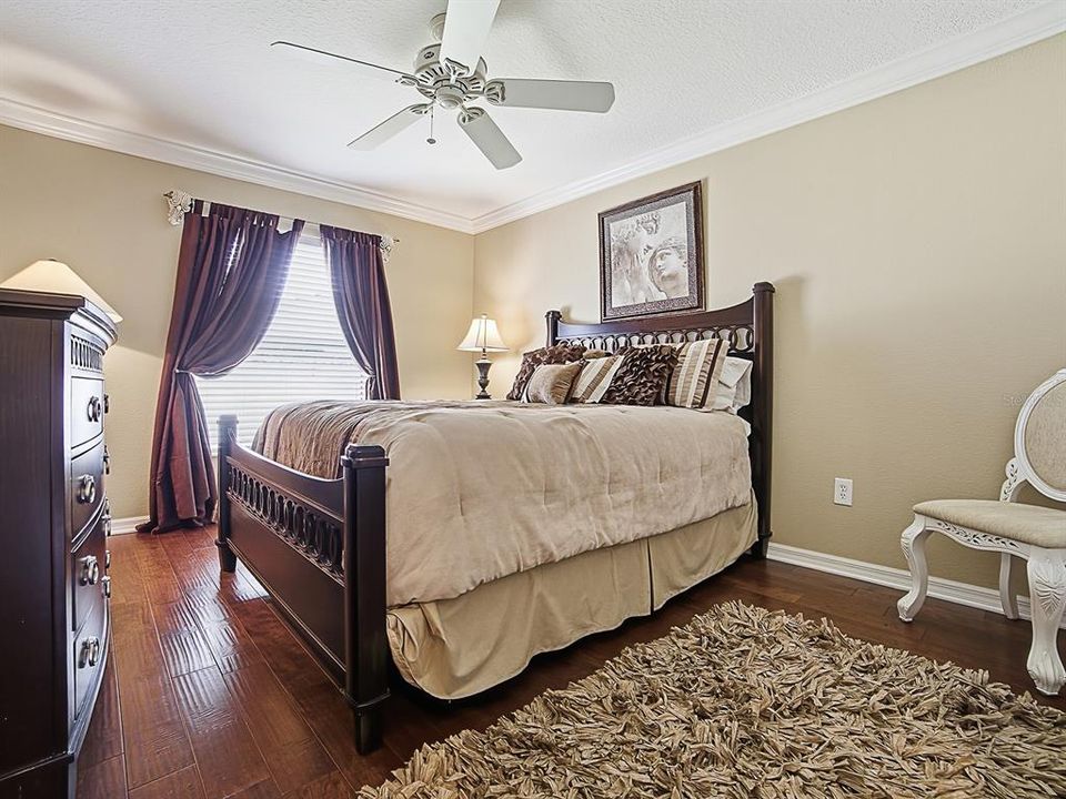 For Sale: $429,900 (3 beds, 2 baths, 1517 Square Feet)