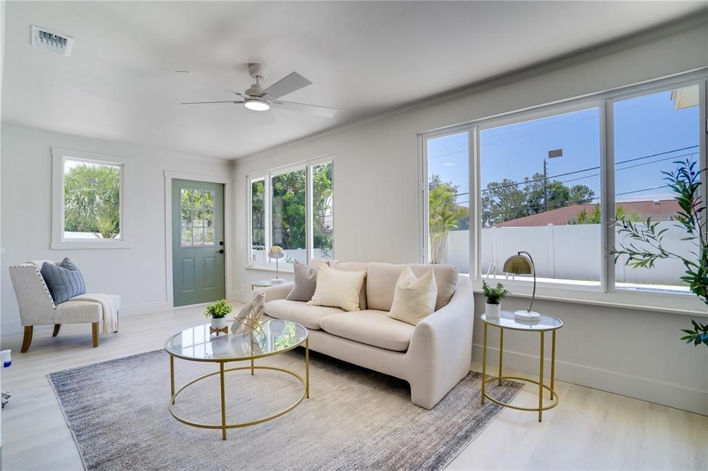 For Sale: $625,000 (4 beds, 2 baths, 1563 Square Feet)