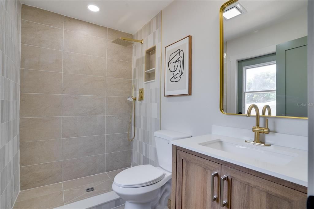 For Sale: $625,000 (4 beds, 2 baths, 1563 Square Feet)