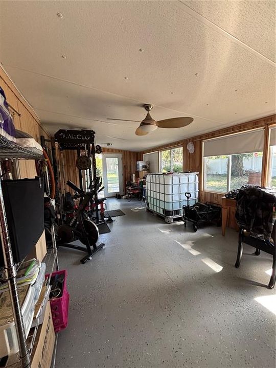 For Sale: $120,000 (3 beds, 2 baths, 1152 Square Feet)