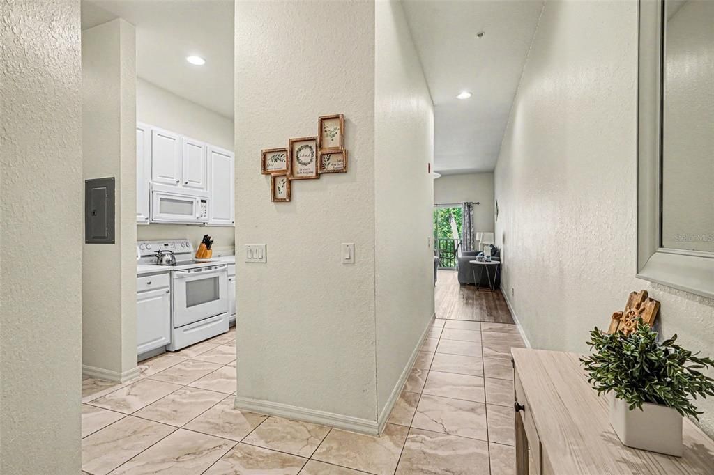 For Sale: $249,900 (3 beds, 2 baths, 1227 Square Feet)