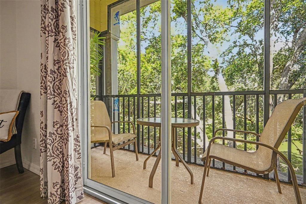 For Sale: $249,900 (3 beds, 2 baths, 1227 Square Feet)