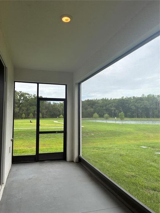 For Rent: $2,300 (3 beds, 2 baths, 1758 Square Feet)