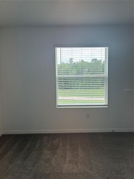 For Rent: $2,300 (3 beds, 2 baths, 1758 Square Feet)
