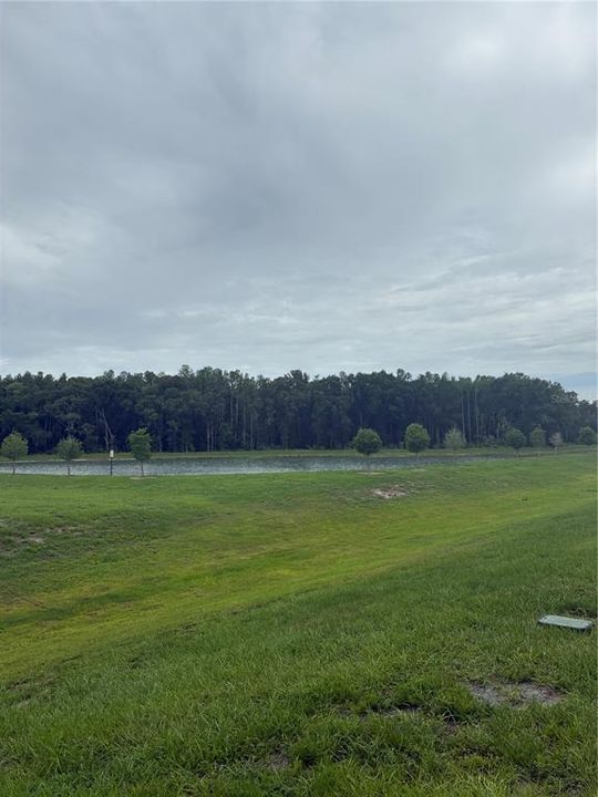 For Rent: $2,300 (3 beds, 2 baths, 1758 Square Feet)