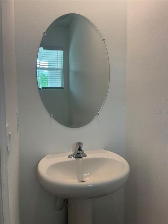 For Rent: $2,300 (3 beds, 2 baths, 1758 Square Feet)