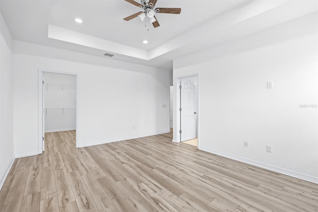 В аренду: $2,450 (3 спален, 2 ванн, 1702 Квадратных фут)