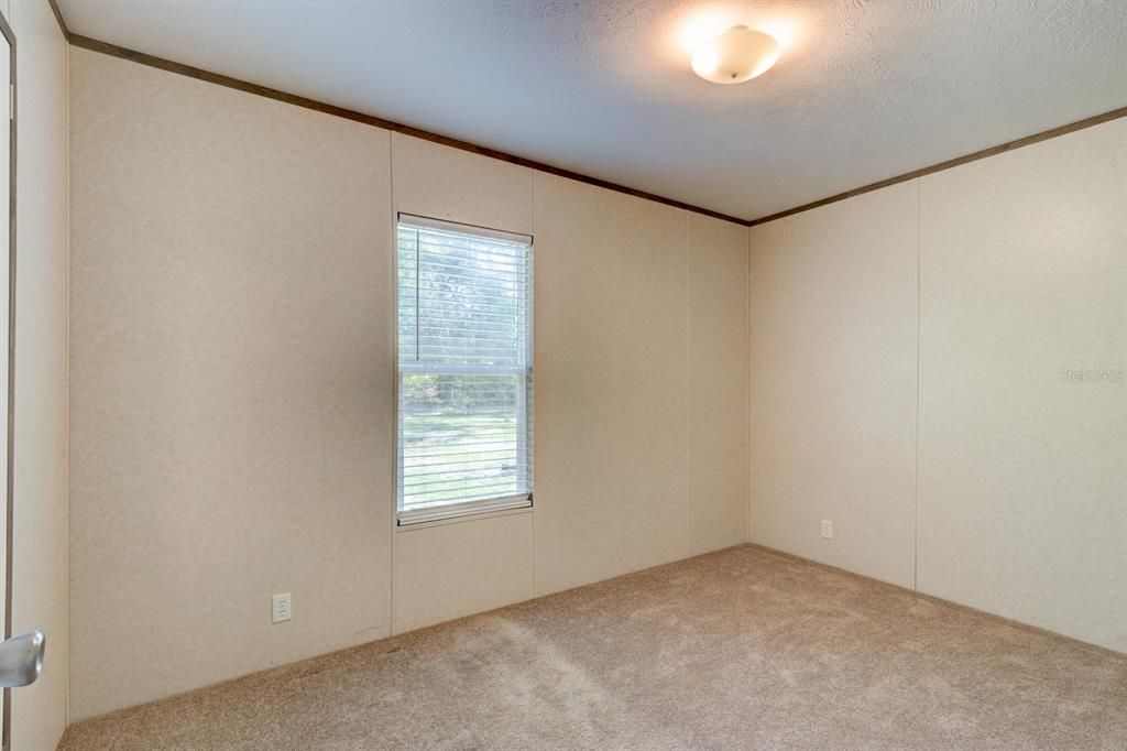 For Sale: $248,000 (3 beds, 2 baths, 1138 Square Feet)