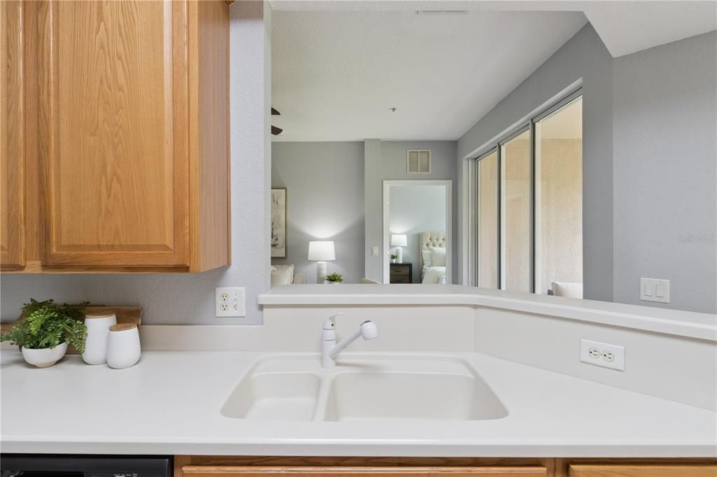 En Venta: $199,999 (2 camas, 2 baños, 1435 Pies cuadrados)