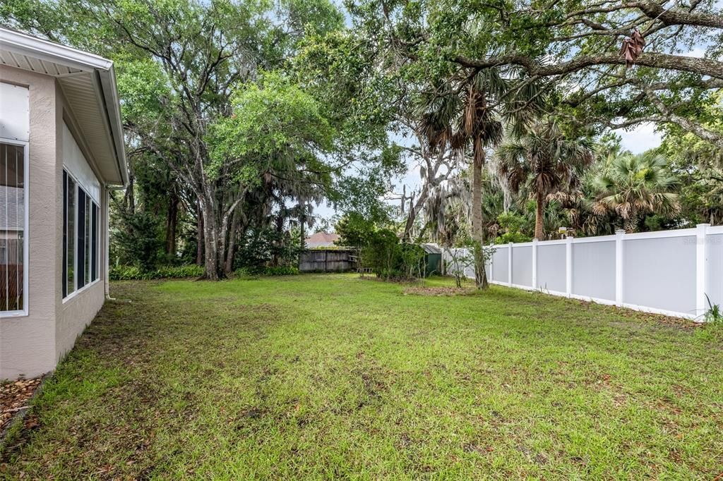For Sale: $325,000 (3 beds, 2 baths, 1724 Square Feet)