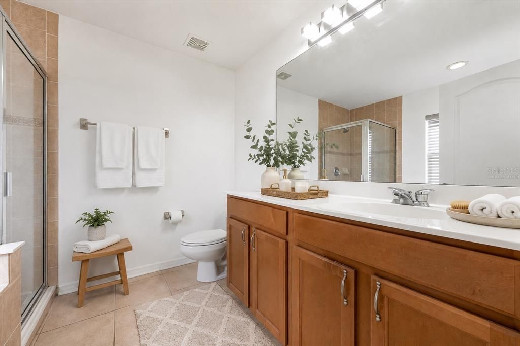 For Sale: $299,700 (3 beds, 2 baths, 1310 Square Feet)
