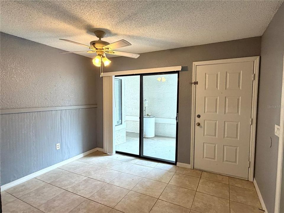 В аренду: $1,950 (3 спален, 2 ванн, 1332 Квадратных фут)