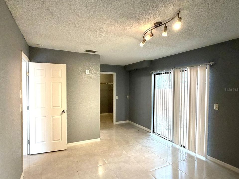 В аренду: $1,950 (3 спален, 2 ванн, 1332 Квадратных фут)