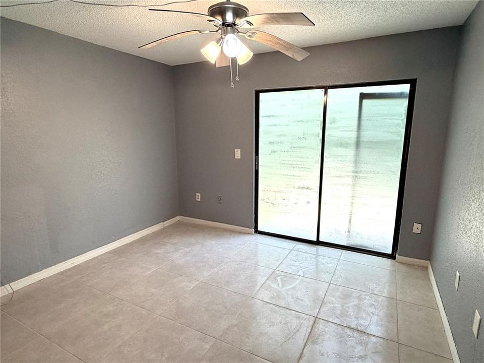 В аренду: $1,950 (3 спален, 2 ванн, 1332 Квадратных фут)