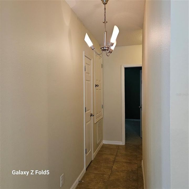 For Sale: $359,500 (4 beds, 2 baths, 1972 Square Feet)