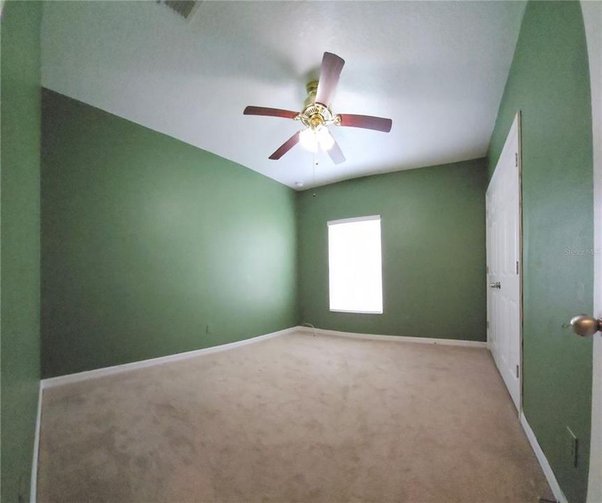 For Sale: $359,500 (4 beds, 2 baths, 1972 Square Feet)