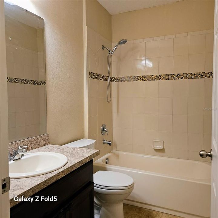 For Sale: $359,500 (4 beds, 2 baths, 1972 Square Feet)