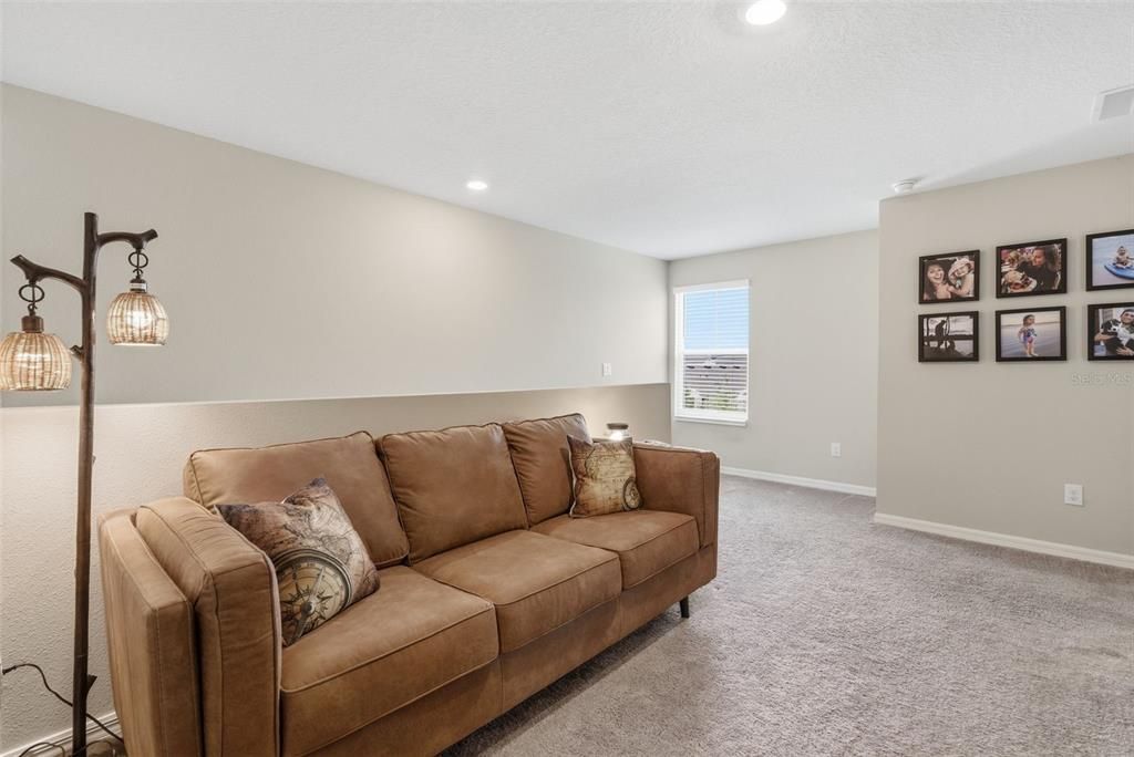 For Sale: $399,000 (4 beds, 2 baths, 2062 Square Feet)