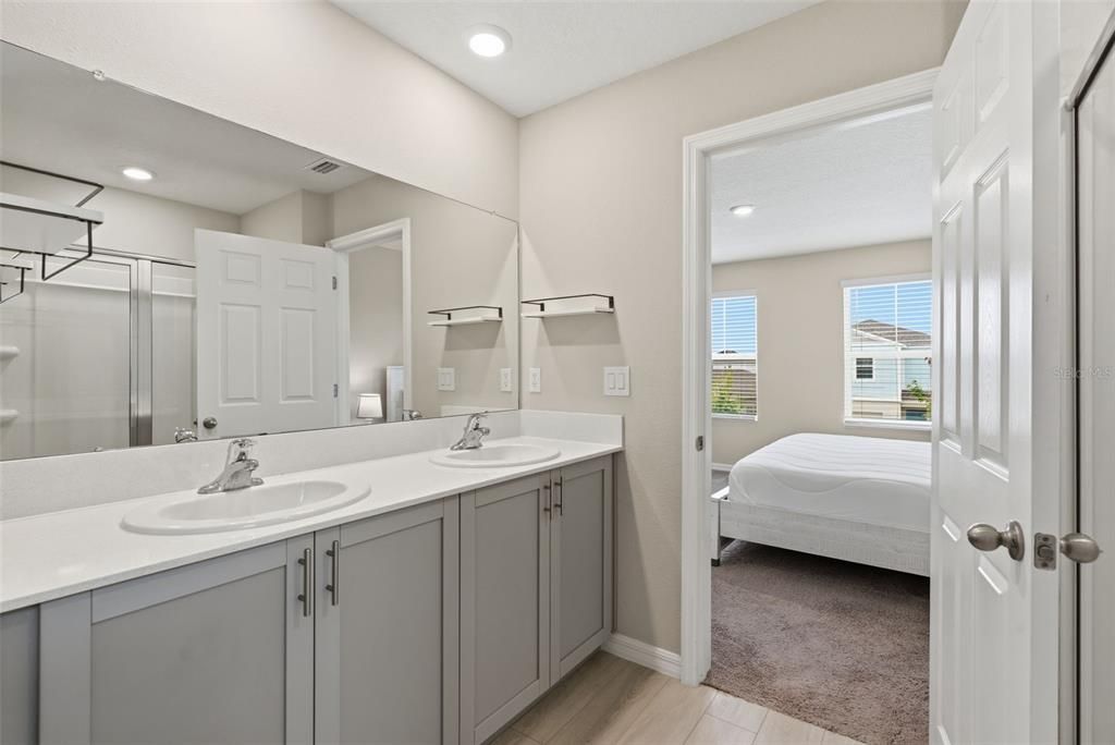 For Sale: $399,000 (4 beds, 2 baths, 2062 Square Feet)