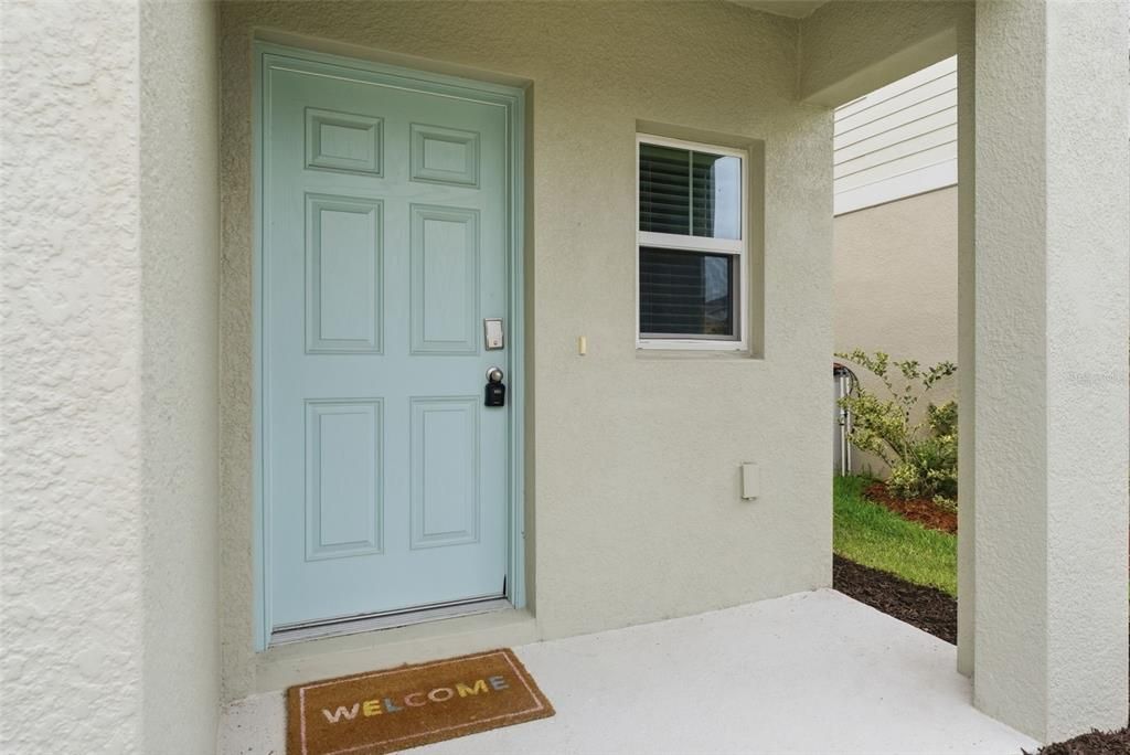 For Sale: $399,000 (4 beds, 2 baths, 2062 Square Feet)
