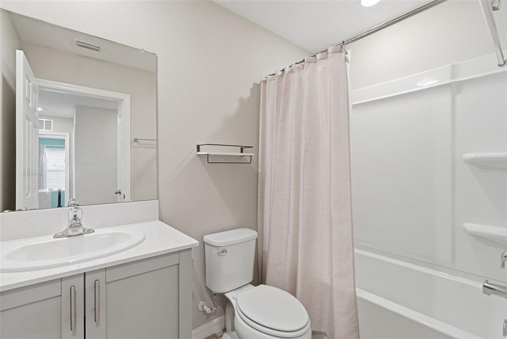 For Sale: $399,000 (4 beds, 2 baths, 2062 Square Feet)