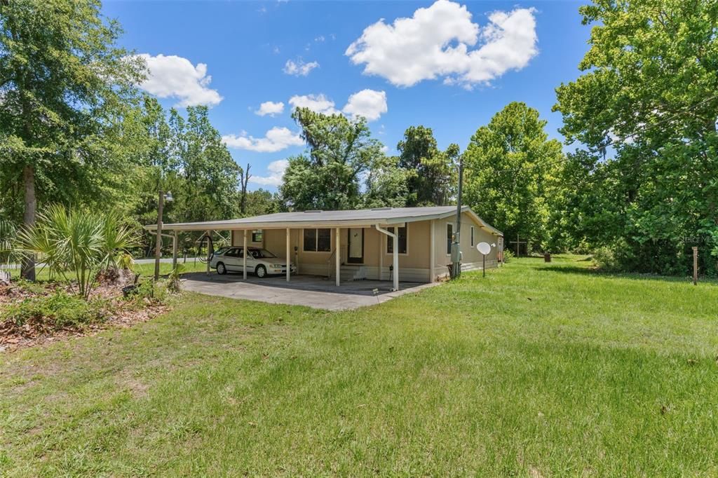 For Sale: $189,900 (3 beds, 2 baths, 1040 Square Feet)