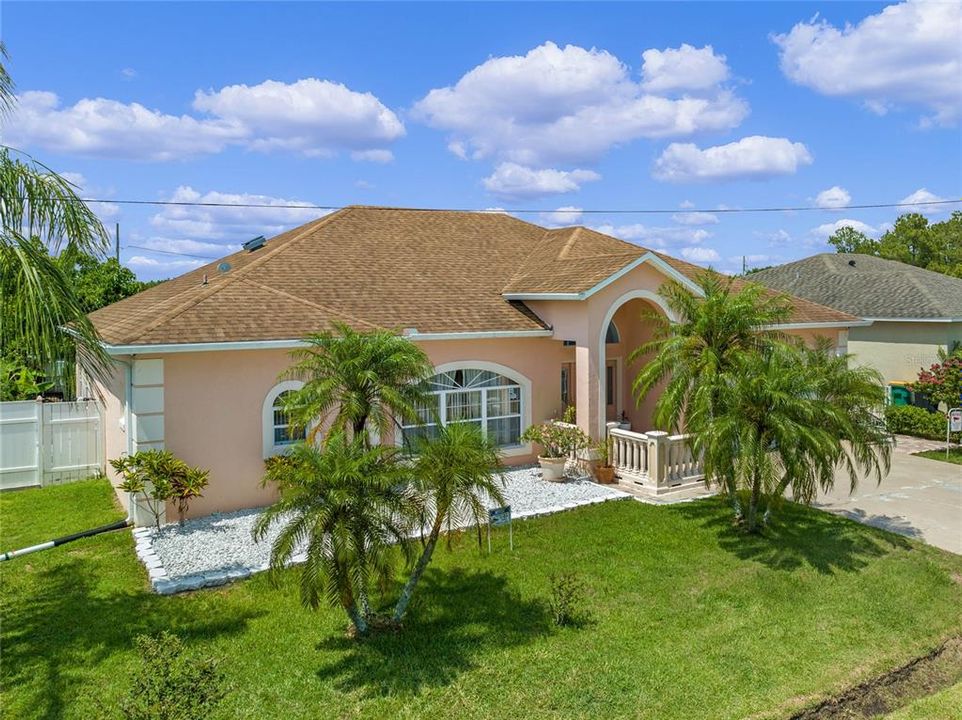 For Sale: $339,990 (3 beds, 2 baths, 2239 Square Feet)