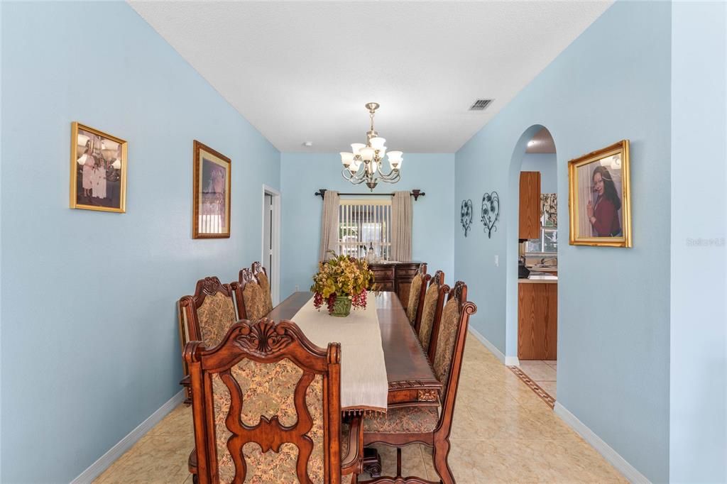 For Sale: $339,990 (3 beds, 2 baths, 2239 Square Feet)