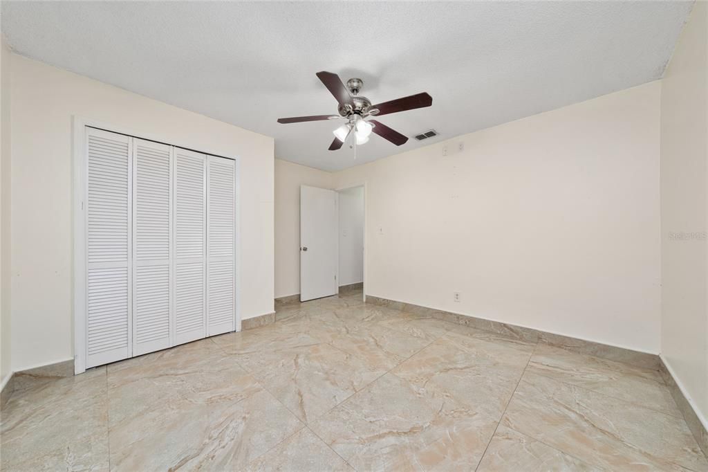 For Sale: $419,900 (3 beds, 2 baths, 1644 Square Feet)