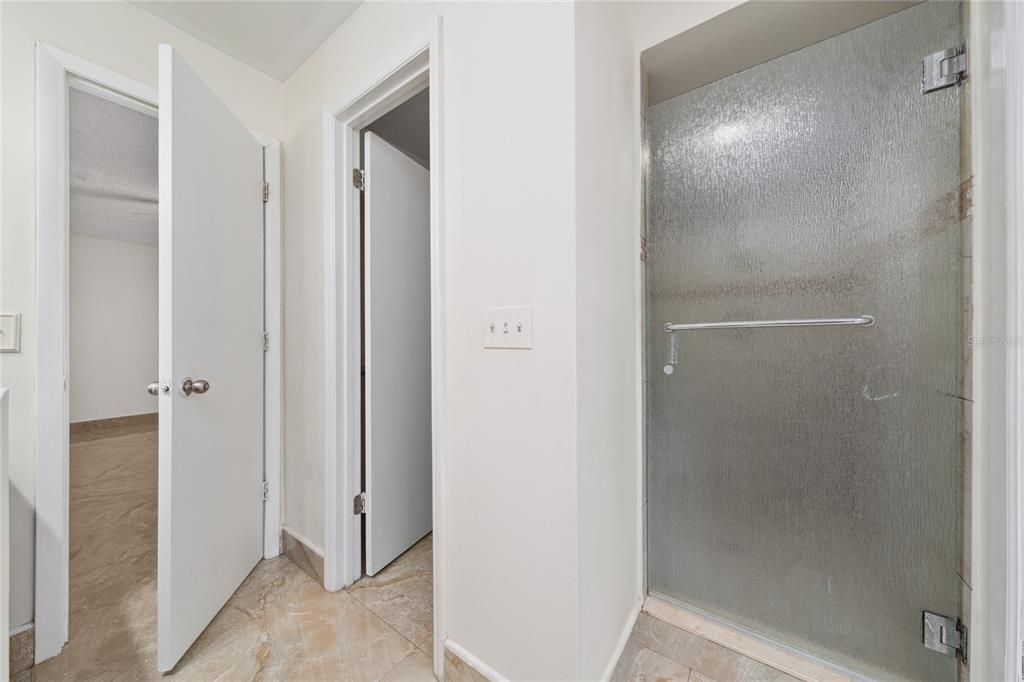 For Sale: $419,900 (3 beds, 2 baths, 1644 Square Feet)