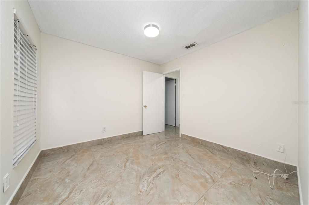 For Sale: $419,900 (3 beds, 2 baths, 1644 Square Feet)