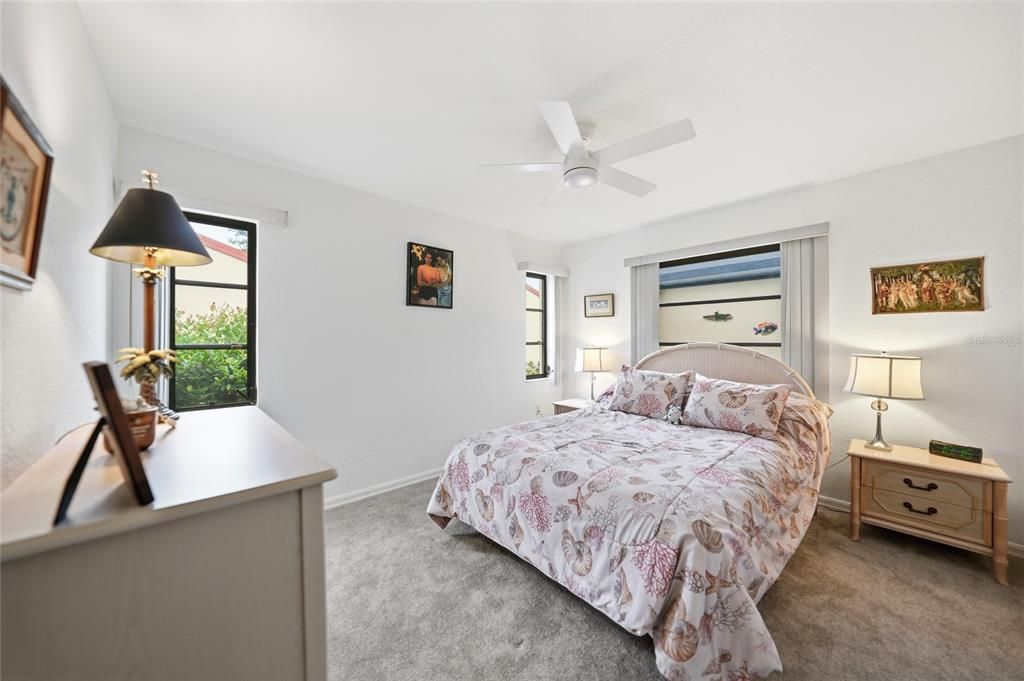 For Sale: $334,000 (3 beds, 2 baths, 2582 Square Feet)