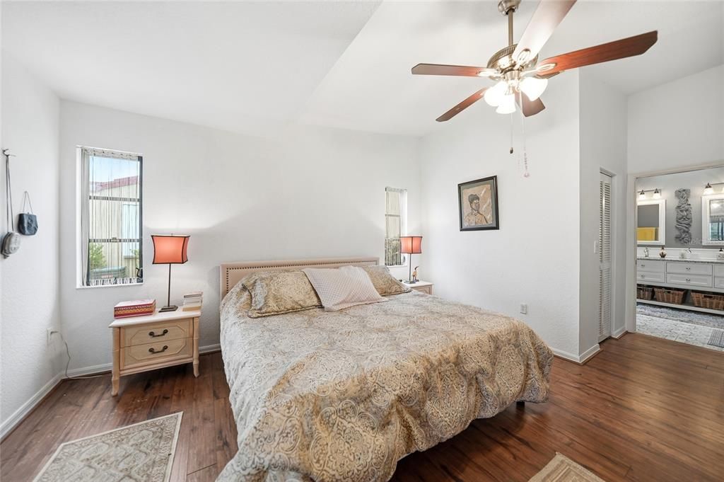 For Sale: $334,000 (3 beds, 2 baths, 2582 Square Feet)