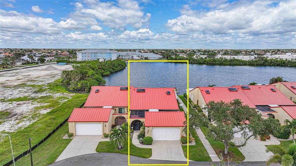 For Sale: $334,000 (3 beds, 2 baths, 2582 Square Feet)