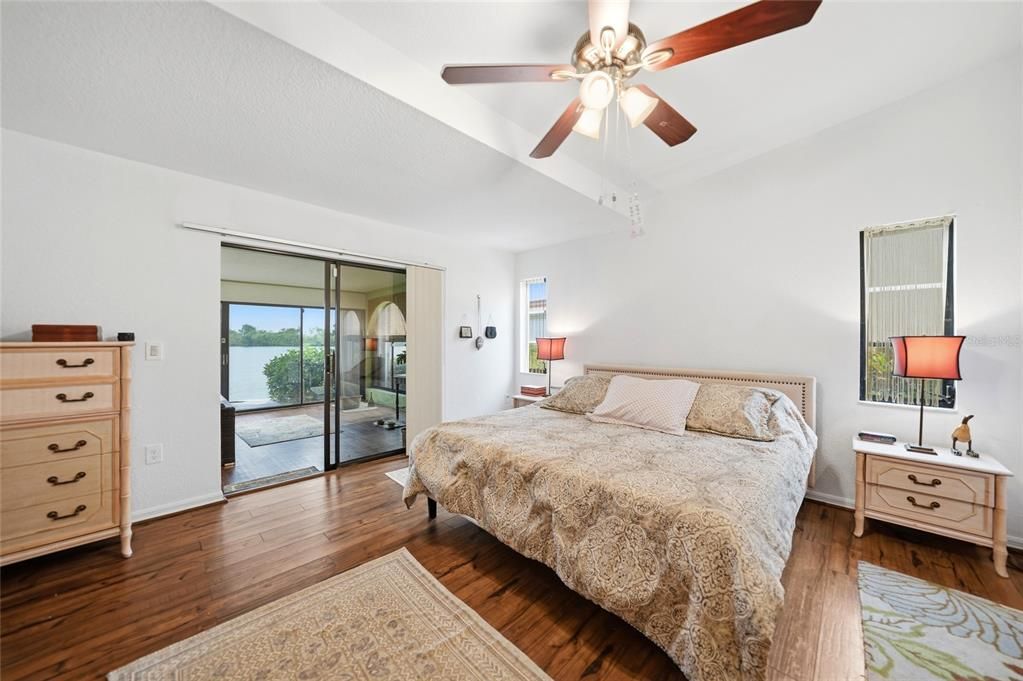 For Sale: $334,000 (3 beds, 2 baths, 2582 Square Feet)