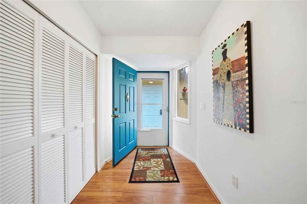 For Sale: $334,000 (3 beds, 2 baths, 2582 Square Feet)