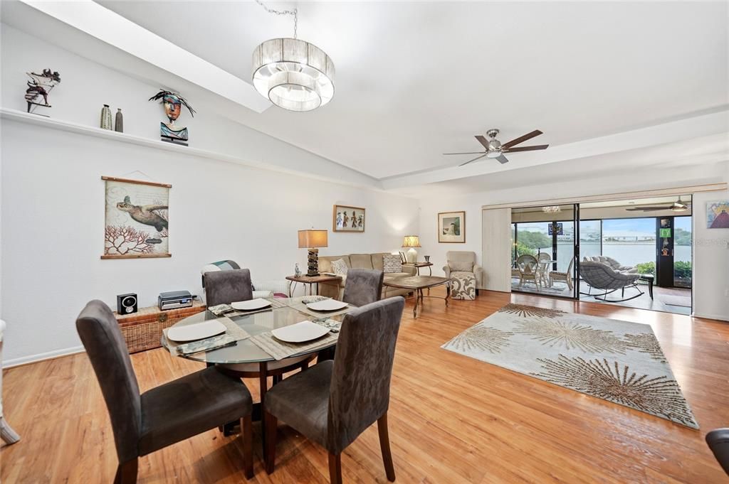 For Sale: $334,000 (3 beds, 2 baths, 2582 Square Feet)