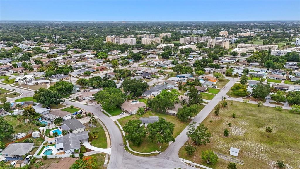 For Sale: $295,000 (2 beds, 1 baths, 1236 Square Feet)