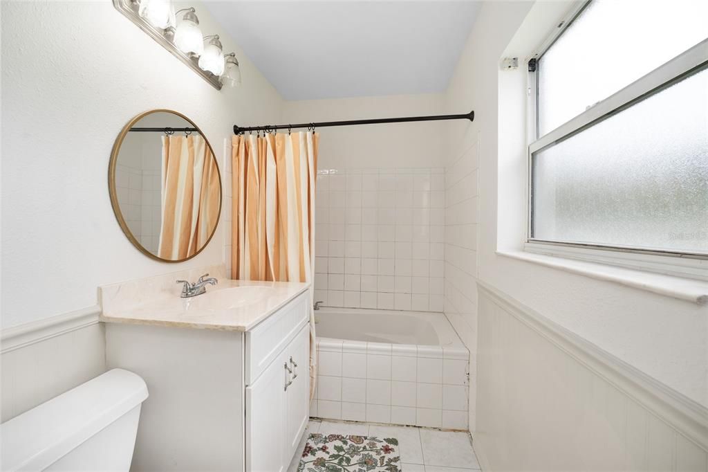 For Sale: $545,000 (3 beds, 3 baths, 2031 Square Feet)
