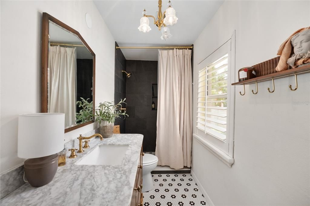 For Sale: $545,000 (3 beds, 3 baths, 2031 Square Feet)